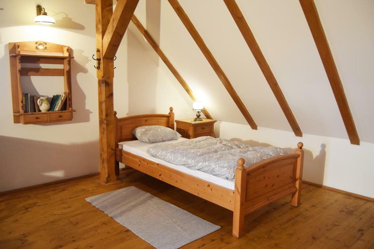 Bucicky Mlyn Otel Rozdalovice Dış mekan fotoğraf